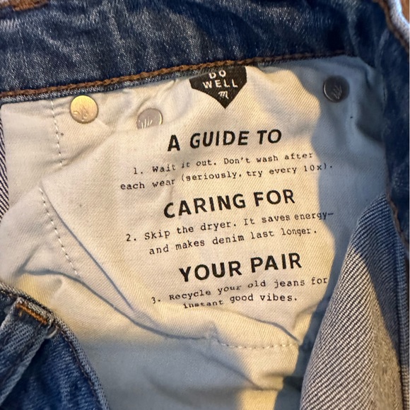 MADEWELL women's high-rise slim boyfriend distressed denim size 26 - Picture 9 of 9